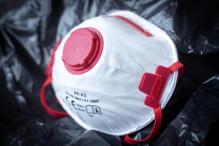 FFP3 respirator
