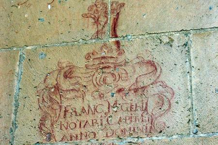 A very nice graffito with a heraldic motif on the outer wall of St Martin’s Cathedral in Spišská Kapitula.