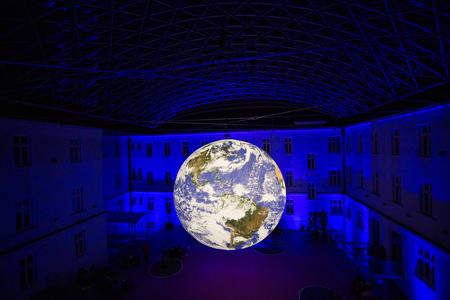Luke Jerram: Gaia
