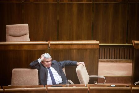 Ľubomír Jahnátek