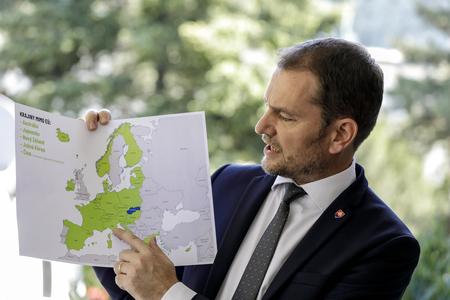 Less risky countries added to open list, some conditions for mass events change