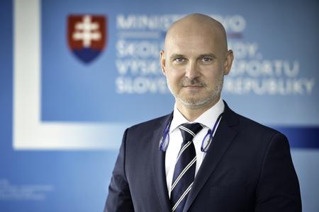 Education Minister Branislav Gröhling is said to be another politician, within a short period of time, who plagiarised his dissertation in the past.