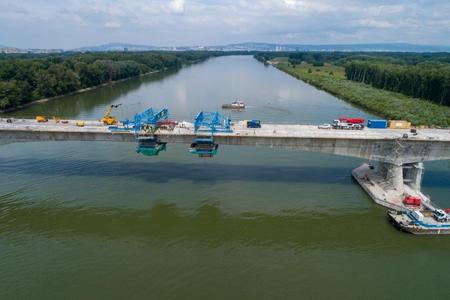 Vote for the name of the new Danube bridge