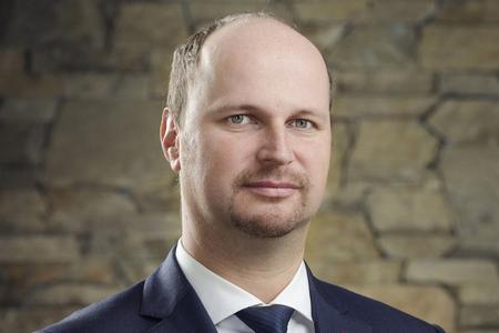 Top lawyer: Some opportunities only come during revolutionary times