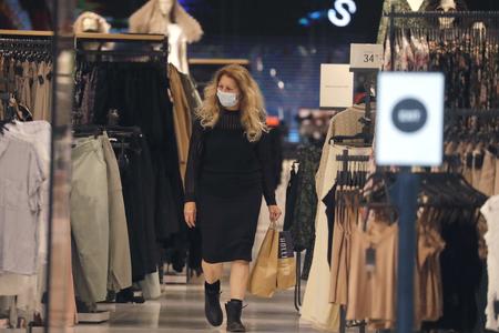 Coronavirus affects cross-border purchases