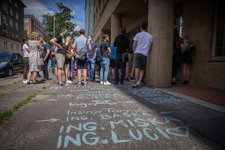 Hundreds of study programmes cease to exist. Universities lack students and professors