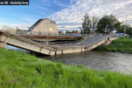 The collapsed bridge in Spišská Nová Ves. 