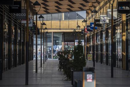 Well-known trader with real estate purchased bankrupt outlet in Voderady