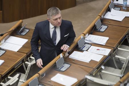 Smer chair Robert Fico announced on November 28 he would initiate an extraordinary session in the parliament to get Slovak investment gold back home from the UK. The session took place on December 4, 2019 in Bratislava
