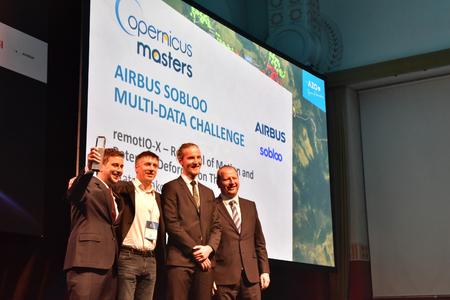 Team of the project remotIO-X and Nicolas Huguet (second from the left), head of the department of digital services in Airbus Defence and Space.