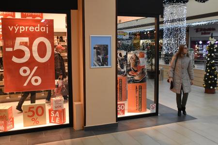 “The years of 1989 and 2019 are different in one phenomenon, which is a Christmas debt,” CETA analyst Michal Hejl said.