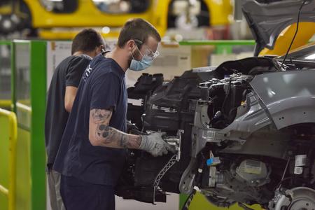 Slovakia's foreign trade ended in surplus in July, also thanks to higher car exports, the Statistics Office has said. 