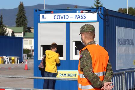 A new mobile sampling site opened in Banská Bystrica.