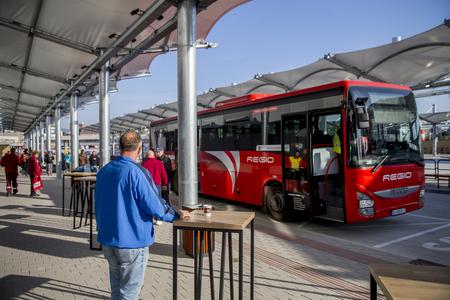 Coronavirus cancels buses to Vienna
