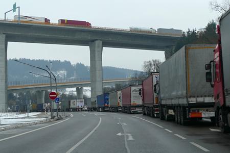 Hauliers stop protests after prime minister's call