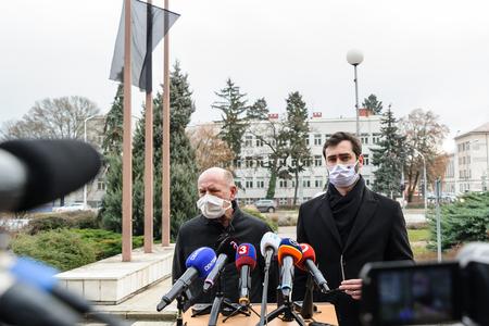 Situation in Nitra is critical. Some call for total lockdown