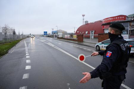 Cabinet approves stricter curfew in Nitra