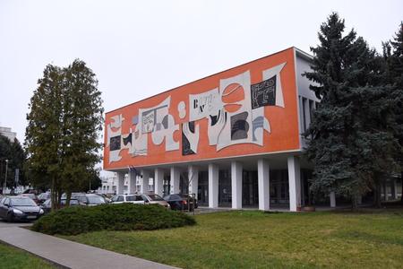 Austrian minister resigns after plagiarising thesis at a Slovak school