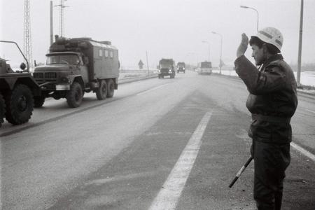 The last Soviet military transport left Czechoslovakia on June 21, 1991.