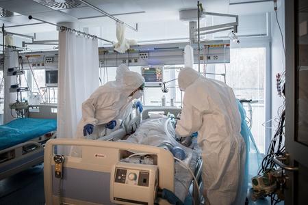 Hospitals count the last vacant beds in anesthesiology and resuscitation departments