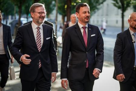 Slovakia takes over a divided V4 after Hungary's troubled presidency