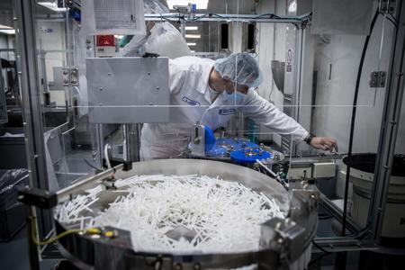 Slovakia should have more than enough syringes for Covid-19 vaccines