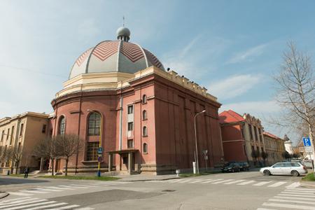 From a warehouse to a house of music