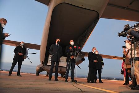 Sputnik V vaccines landed in Slovakia