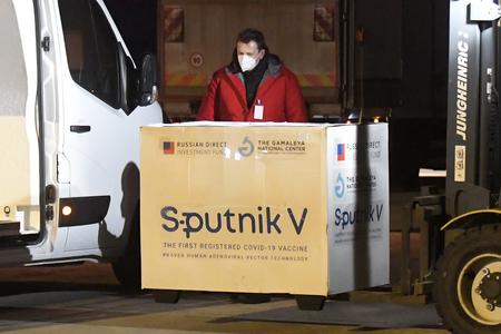 Rolling review of Sputnik by EMA begins, a move welcomed by Slovak politicians