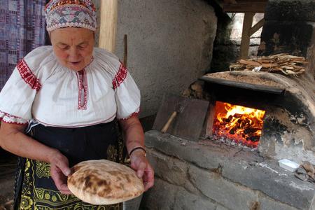 A Slovak flatbread called Hrušovský lepník earns EC trademark