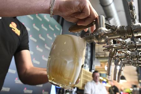 International Beer Day falls on August 5. Every Slovak drank an average of 120 pints of beer (60.2 l) last year, which is the least in the last 30 years. The most beer was drunk in Slovakia in 1990, when every resident of Slovakia, regardless of age, consumed an average of just under 96 litres of beer a year.