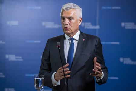 Slovakia plans no ban on all Russians from entering the country