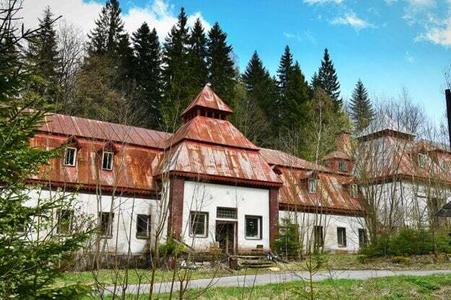 The Korytnica spa.
