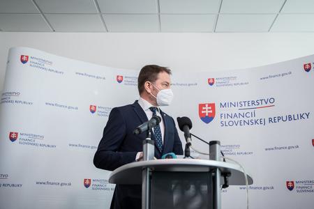 Matovič demonstrates how to dismantle everything in two days