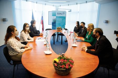 Casting doubt on the quality of our scientific institutions is unacceptable, president says