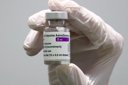 Slovakia suspends the use of the AstraZeneca vaccine. What does it mean? (Q&A)