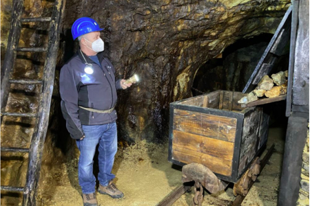 Visitors to opal mines can explore a renovated trail