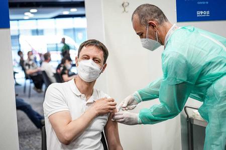 Prime minister: We are discussing a vaccine mandate in Slovakia
