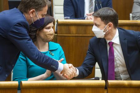 PM Eduard Heger (right), Deputy PM Veronika Remišová (Za Ľudí) and Deputy PM Igor Matovič (OĽaNO). 