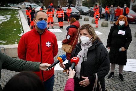 František Majerský, chief of Slovak Chamber of Health Rescuers and Iveta Lazorová, chief of Slovak Chamber of Nurses and Midwives