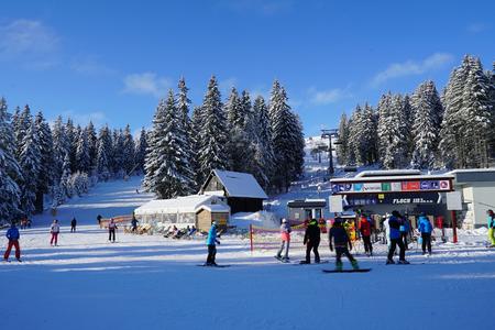 Pandemic Christmas in Slovakia: Hotels reopen, family visits allowed (Q&A)