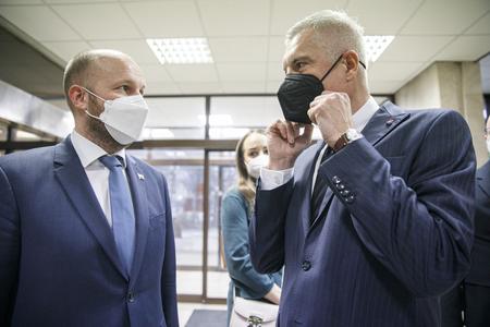 Defence Minister Jaroslav Naď (l) and Foreign Affairs Minister Ivan Korčok (r)