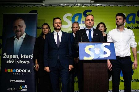 Bratislava Regional Governor Juraj Droba was re-elected for the second term. 