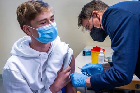 Vaccination of teenagers