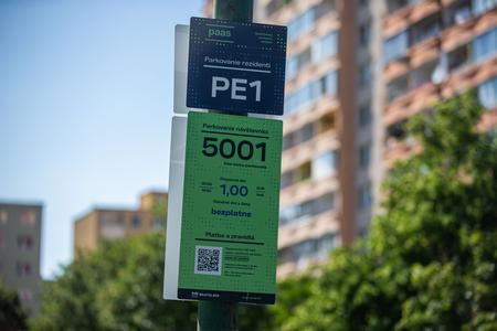 Bratislava introduces changes to its parking policy, new residential zones revealed