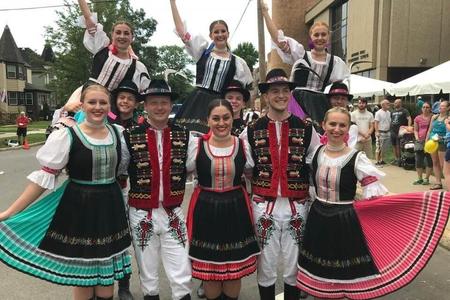 Due to poor assistance, Slovak folk music might vanish from North America