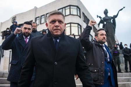 "Traitor of the country" lives here. Opposition goads masses against coalition MPs