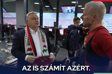 Hungarian PM Viktor Orbán wears a "Greater Hungary" scarf on November 21, 2022.