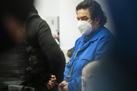 Restarted Kuciak murder case adjourned following complaints of defendants