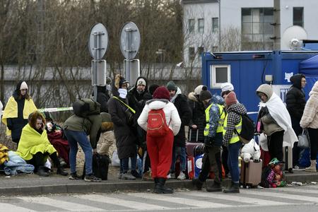 Refugees from Ukraine on the Vyšné Nemecké border crossing.